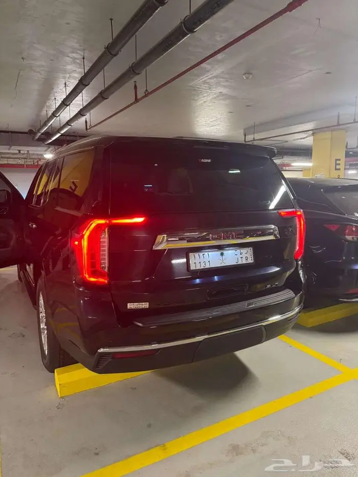 جي ام سي يوكن 2023 SLT 14