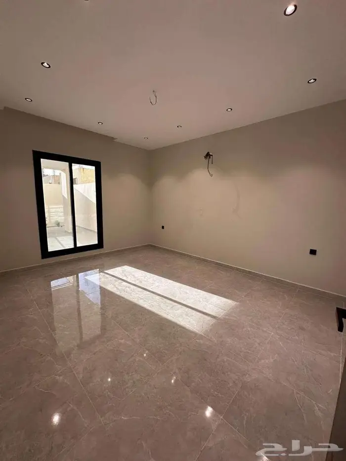 فيلا مودرن جديدة متبقي واحدة 6