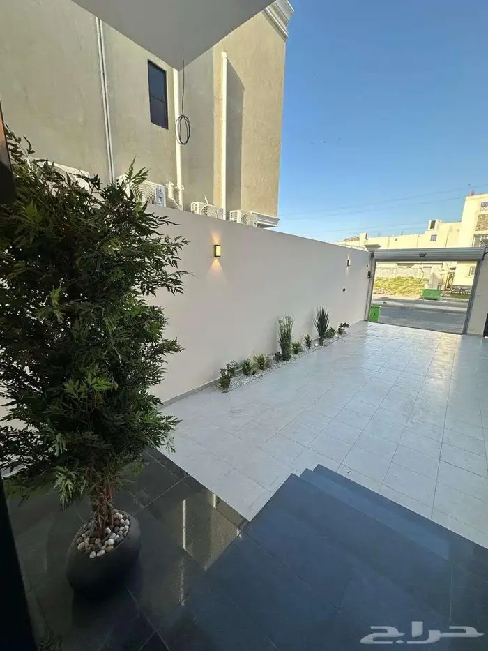 فيلا مودرن جديدة متبقي واحدة 2