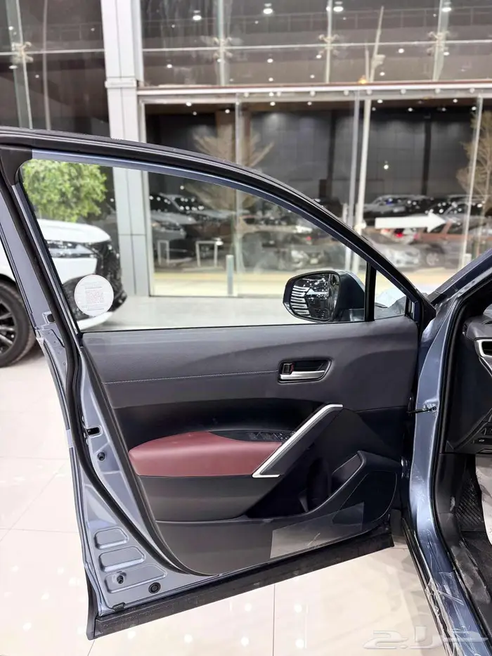 تويوتا كورولا كروس ( LTD فل كامل ) موديل 2025 أقل الأسعار 16