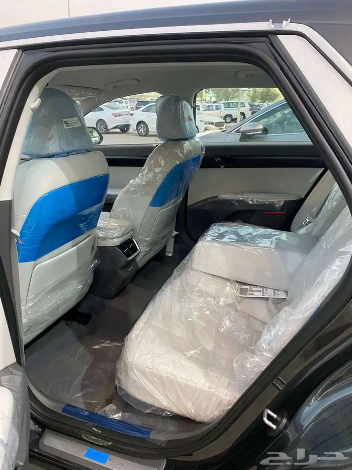 هيواندي ازيرا 2026 خليجي كلاسيك 6 سلندر (اصفار) 16