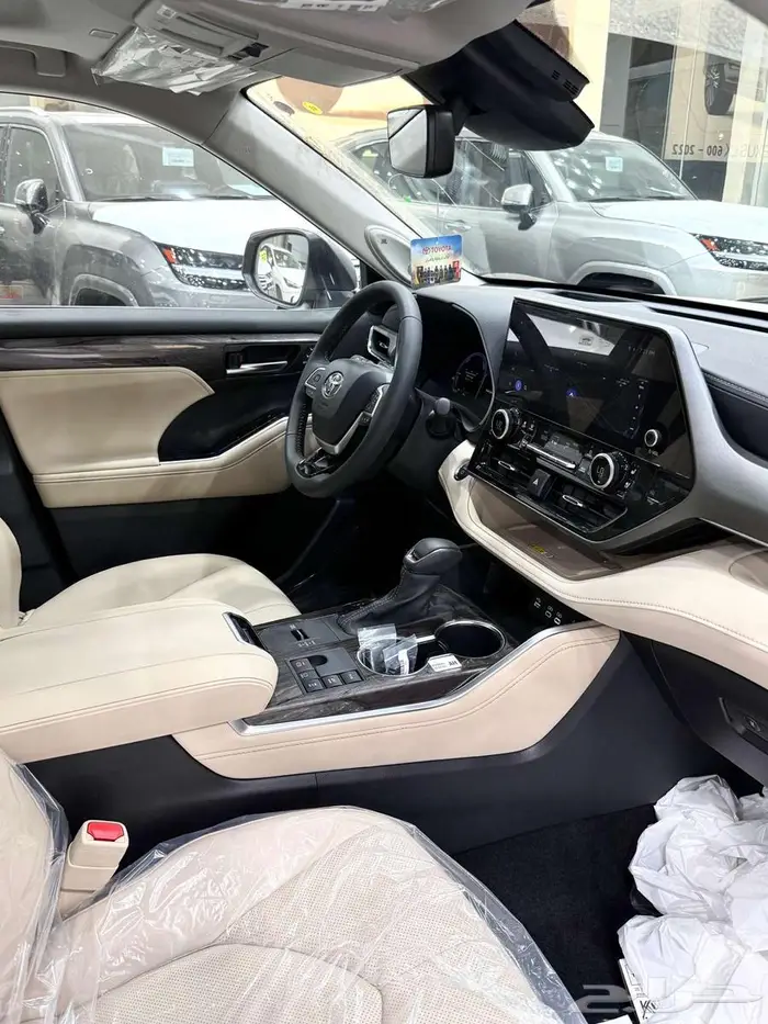 تويوتا هايلاندر ( LIMITED ) فل كامل موديل 2025 أقل الأسعار 11