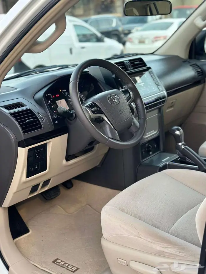 تويوتا برادو 4 سلندر موديل 2022 6