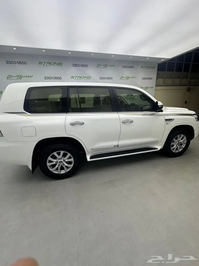 لاندكروزر 2021 7