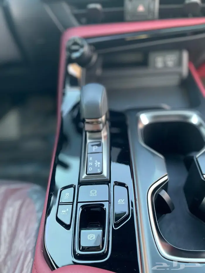 لكزس NX350h 2024 ممشى قليل 47