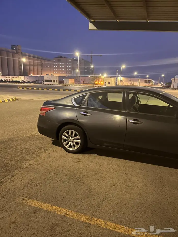 نيسان التيما 2013 8