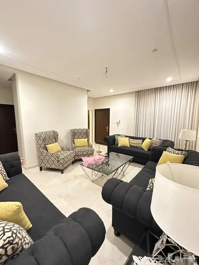 كنب وطاولات 1