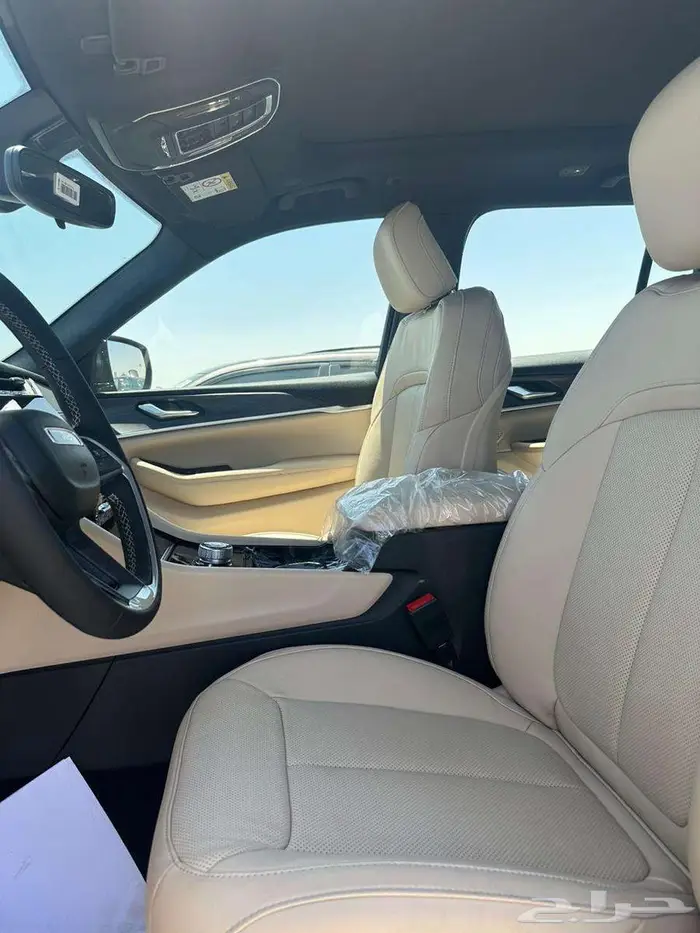 جيب جراندي شروكي ليمتد دبل 7 راكب موديل 2023 عرض خاص 1