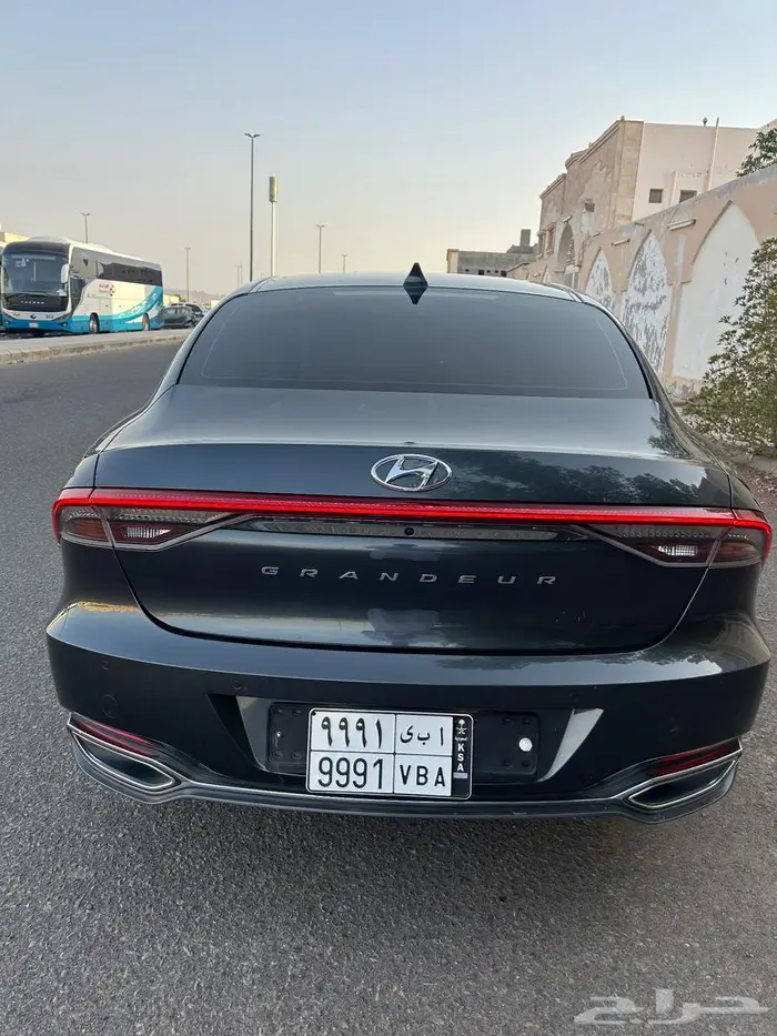 ازيرا 2020 وارد بطاقه جمركيه للبيع 4