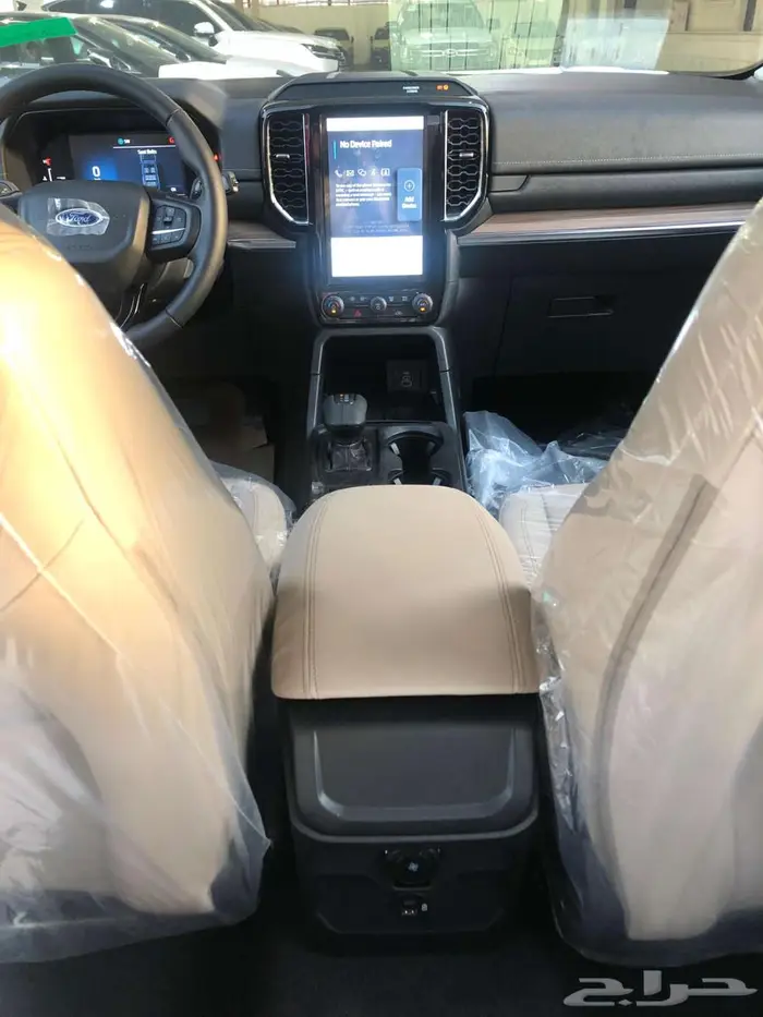 فورد ايفرست XLT بنزين 2025 الناغي نص فل ب 139 ألف 2