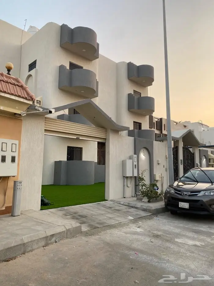 فيلا للبيع حي المحمدية 8