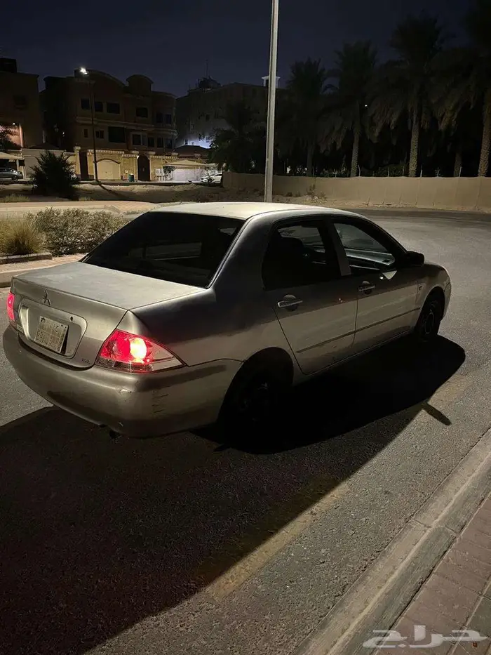 سيارة ميتسوبيشي لانسر للبيع 2005 0