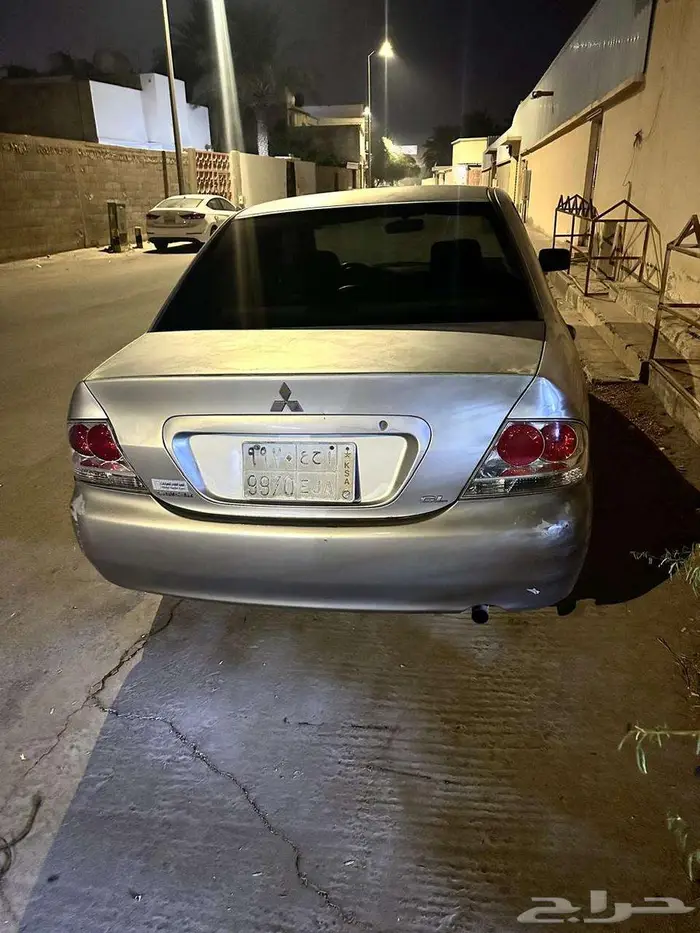 سيارة ميتسوبيشي لانسر للبيع 2005 6