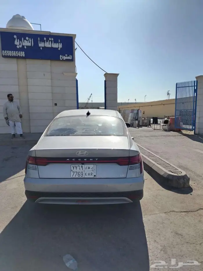 اكسنت 2025 للبيع 6