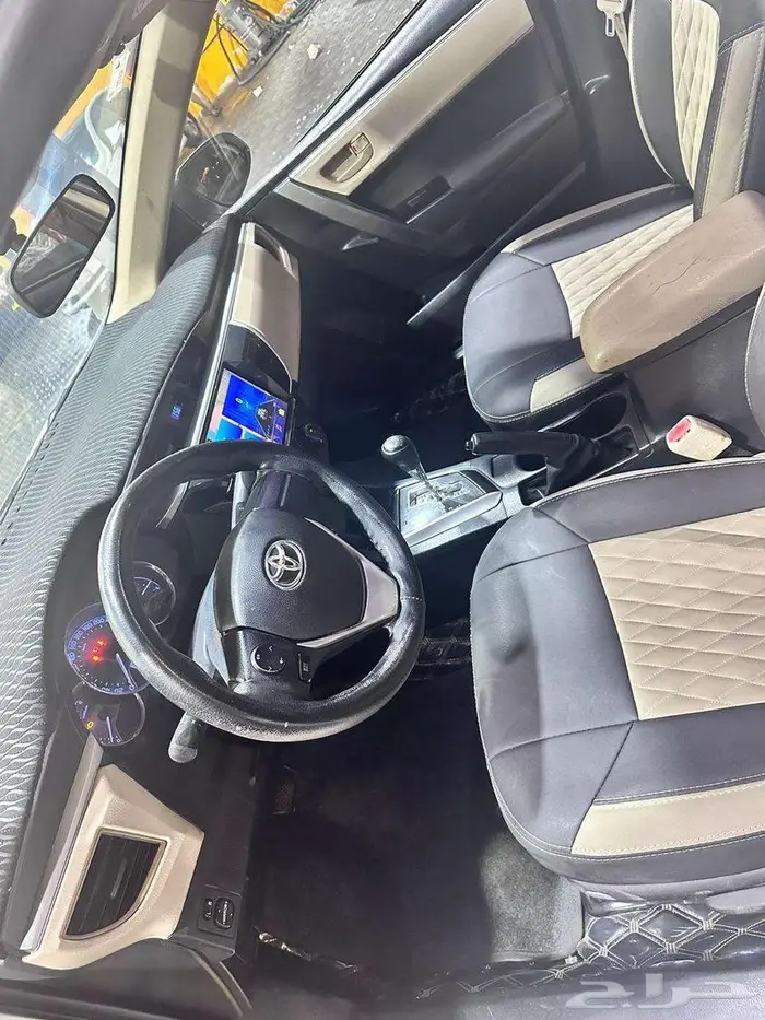 كورولا 2015 ستاندرد بحاله ممتازه 4