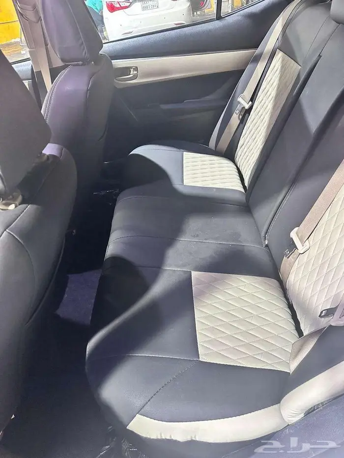 كورولا 2015 ستاندرد بحاله ممتازه 6