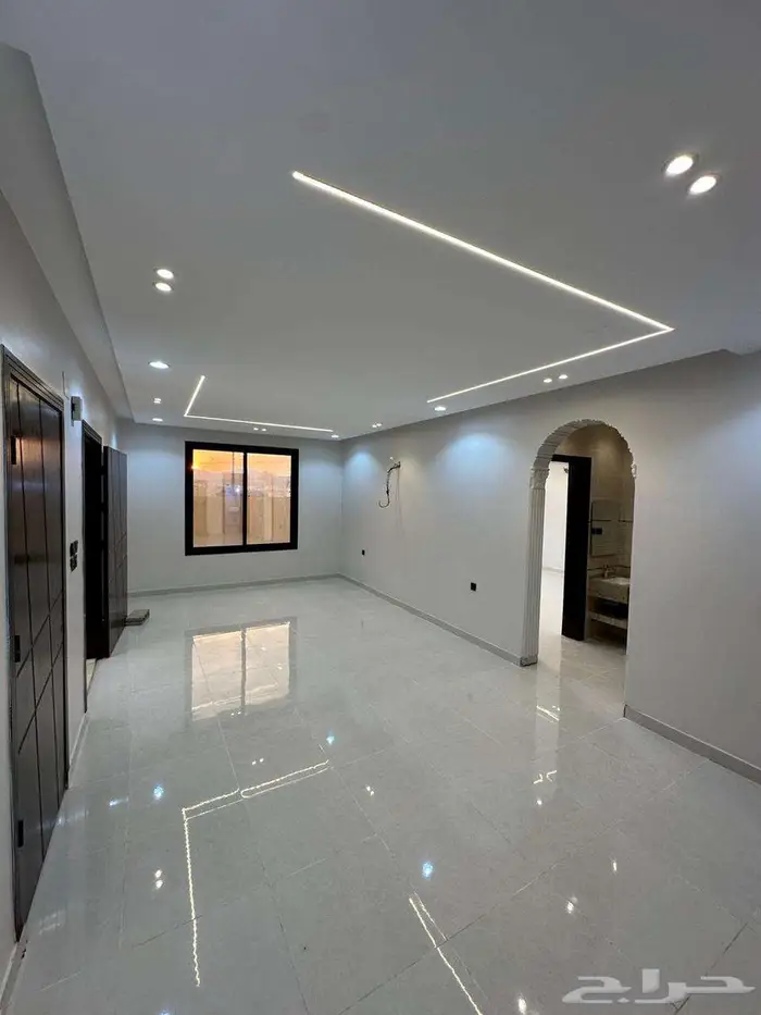 فيلا للبيع بسعر مغري 2