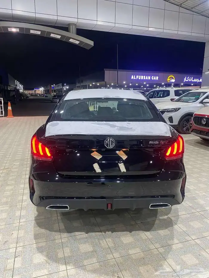 ام جي جي تي فل كامل موديل2024 أصفار أبيض -أسود _رمادى 8