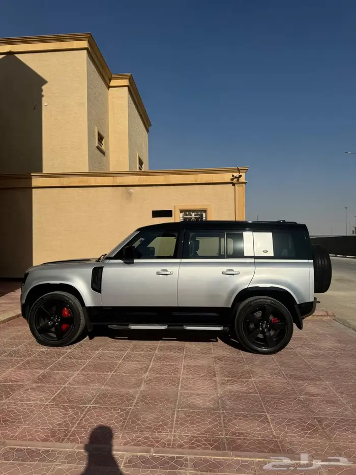 لاندروفر ديفندر 2021 X 6