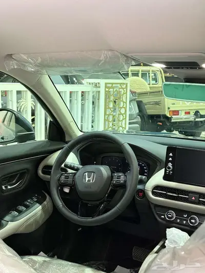 هوندا ZRV خليجي موديل 2024 بقسط 1579 index