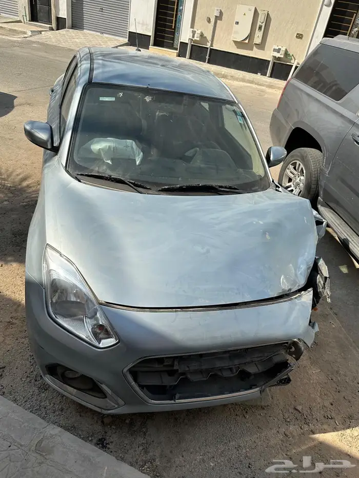 ديزاير 2025 مصدوم 12