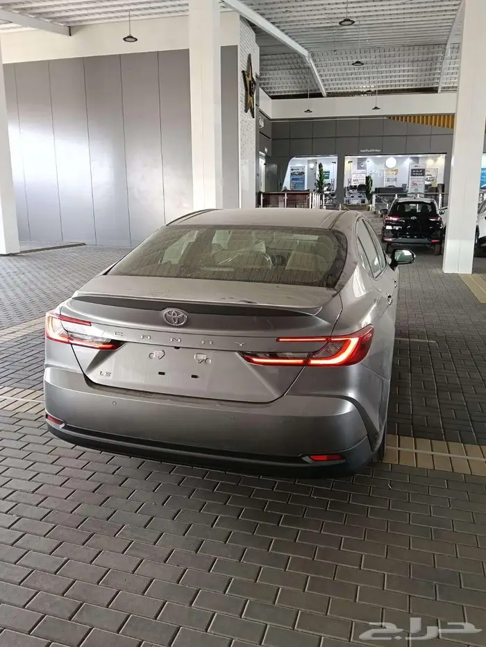 تويوتا كامري LE بنزين م2025 - سعودي 12