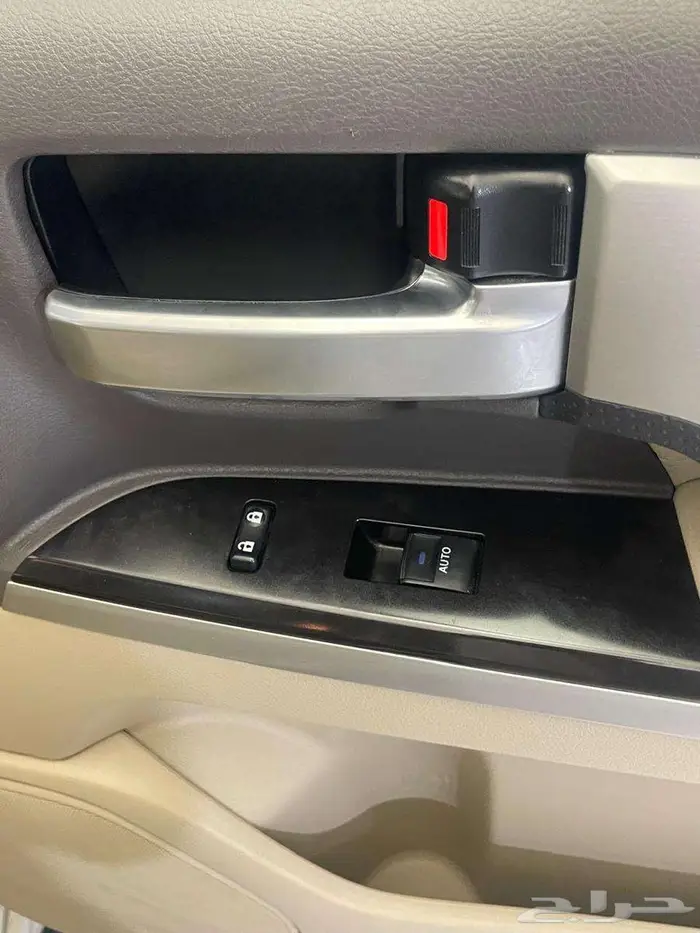 تويوتا لاندكروزر VXR 2021 24