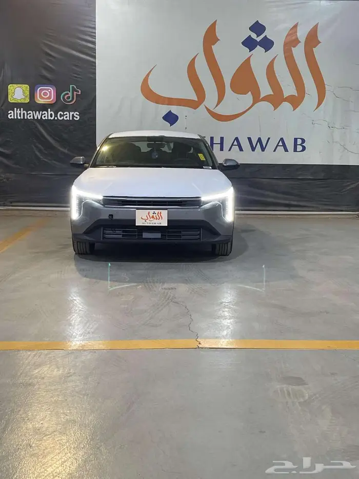 كيا k4 ستاندر مكينة 1600 2026 فضي ورمادي متوفر لدي الثواب 3