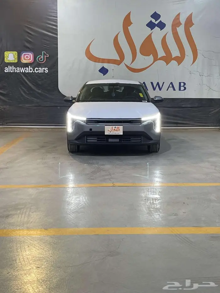 كيا k4 ستاندر مكينة 1600 2026 فضي ورمادي متوفر لدي الثواب 2