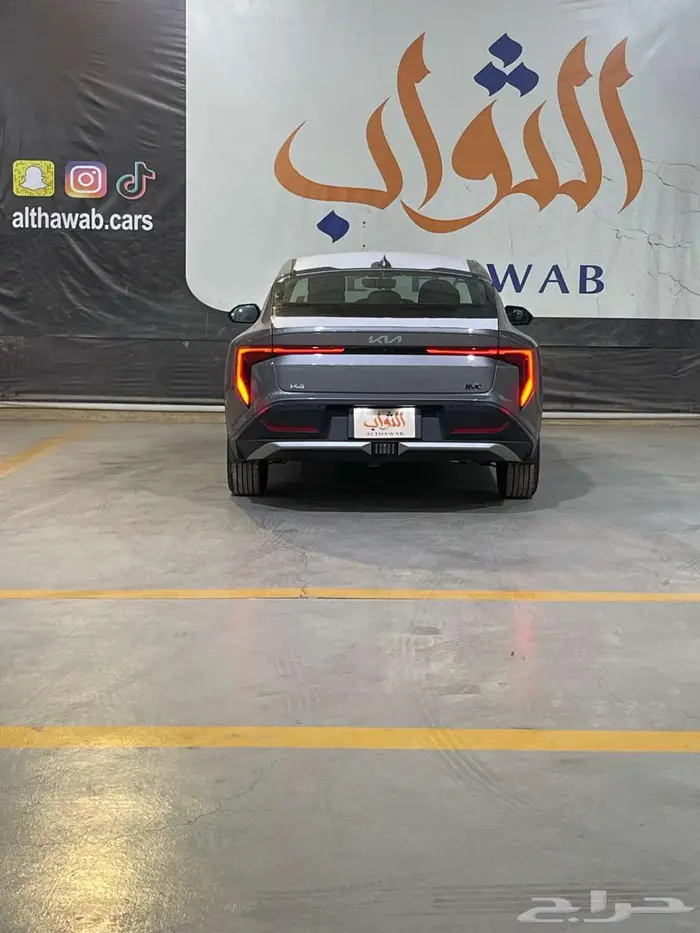 كيا k4 ستاندر مكينة 1600 2026 فضي ورمادي متوفر لدي الثواب 1