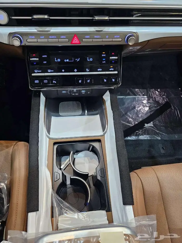 هونداى ازيرا 2025 اصفار ناغى 9