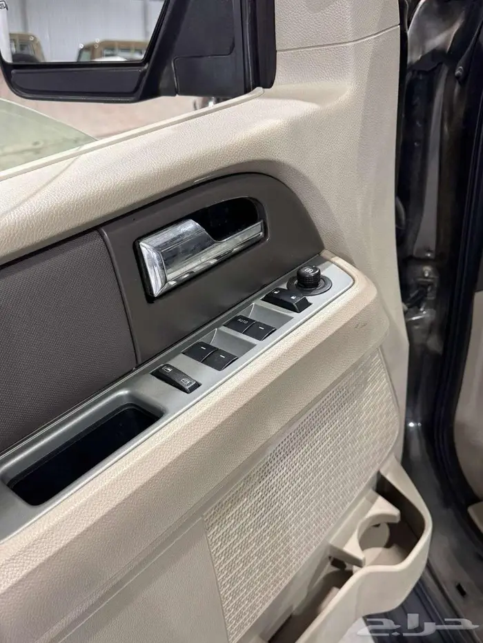 فورد اكسبديشن 2014 بدون دبل عائلي 10