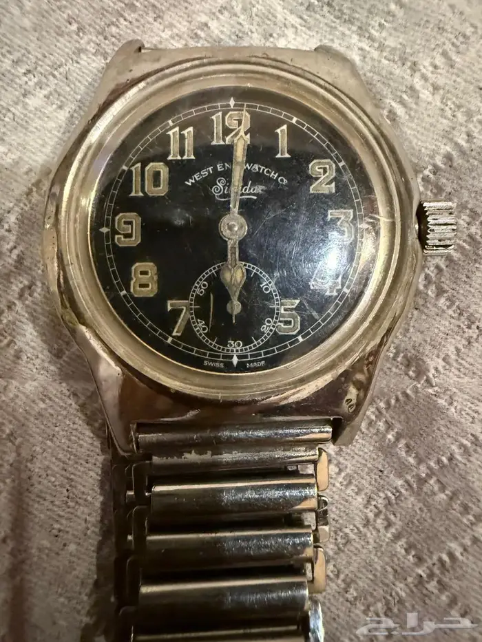 ساعة وست اند رجالي قديمة 3