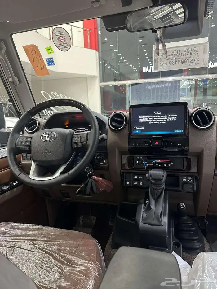 تويوتا جيب ربع 4 ابواب قير توماتيك سعودى موديل 2025 6