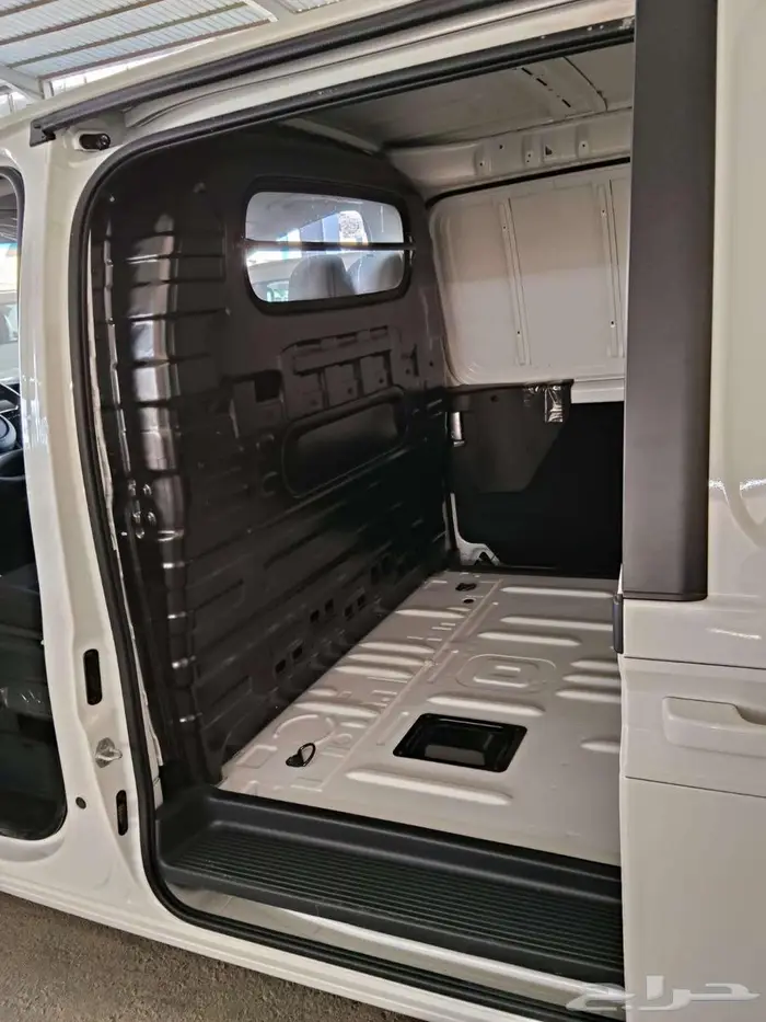 هيونداى ستاريا بضاعة موديل 2026 م ديزل 1