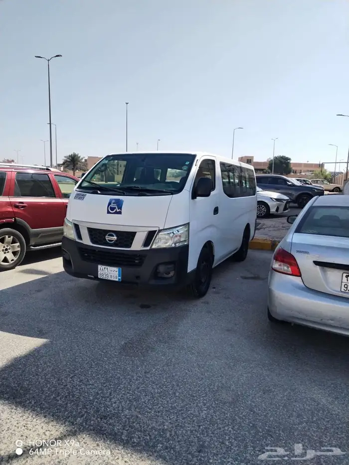 باصات للايجار 10