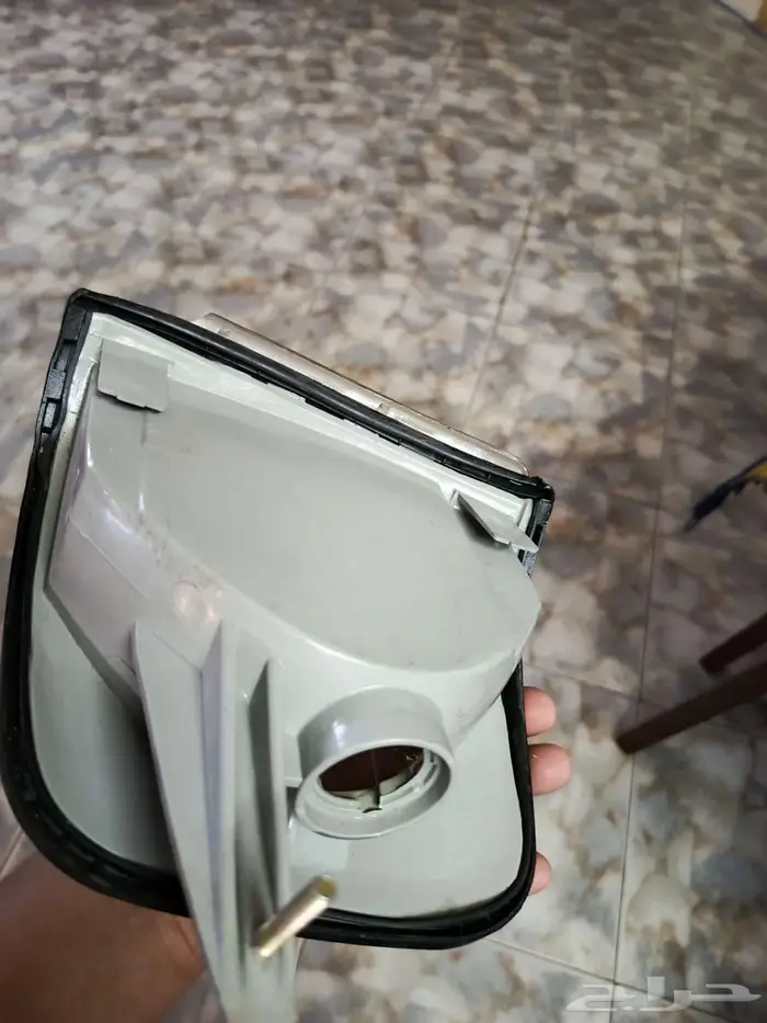 بسعر رخيص قطع مرسيدس w126 6