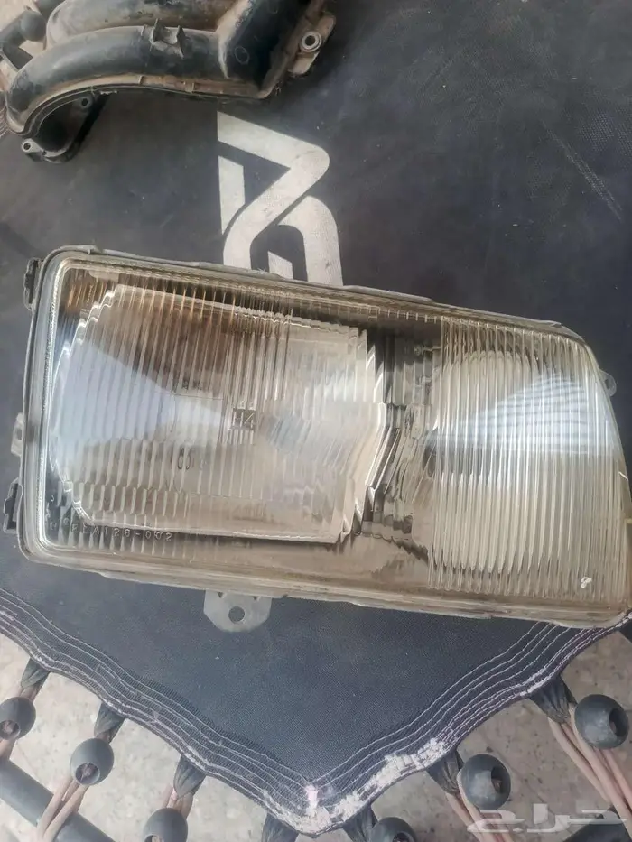 بسعر رخيص قطع مرسيدس w126 1