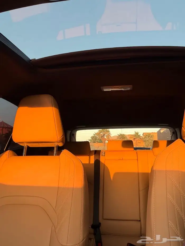 لكزس ux300 موديل 2024 2