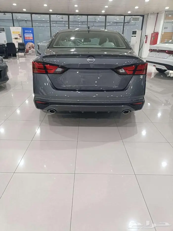 نيسان التيما SV النص فل موديل 2026 10