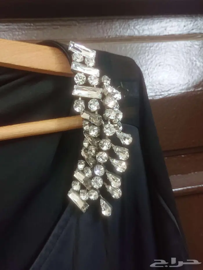 بلوزة نسائي ماركة ريقر اييسلند كم مفتوح مقاس xl لون اسود 1