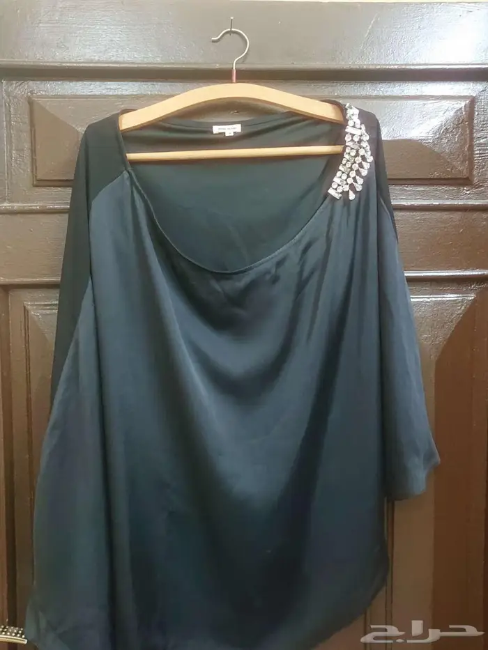 بلوزة نسائي ماركة ريقر اييسلند كم مفتوح مقاس xl لون اسود 0