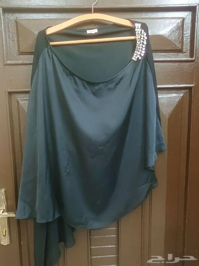 بلوزة نسائي ماركة ريقر اييسلند كم مفتوح مقاس xl لون اسود 15