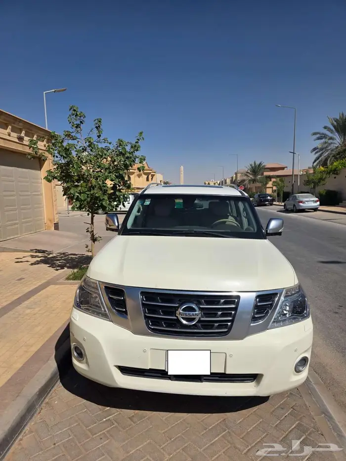 نيسان باترول فل كامل بلاتينيوم 2014 1