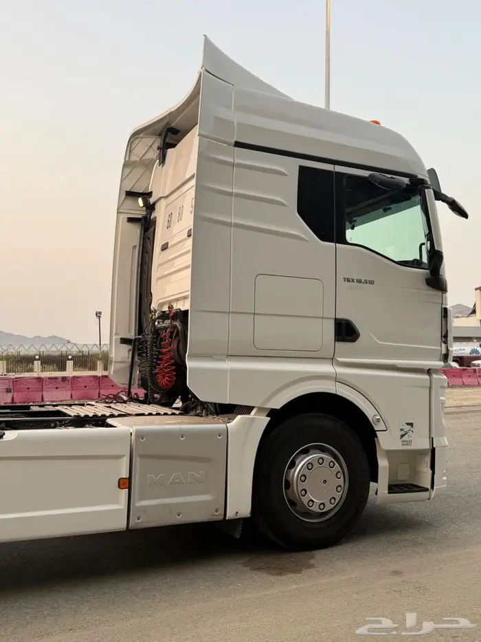 راس شاحنة مان الموديل 2021 الحجم TGX18.510 الشكل الجديد 5