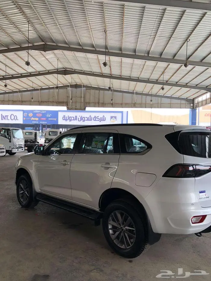 ايسوزو ام يو اكس 2025 فل كامل 2