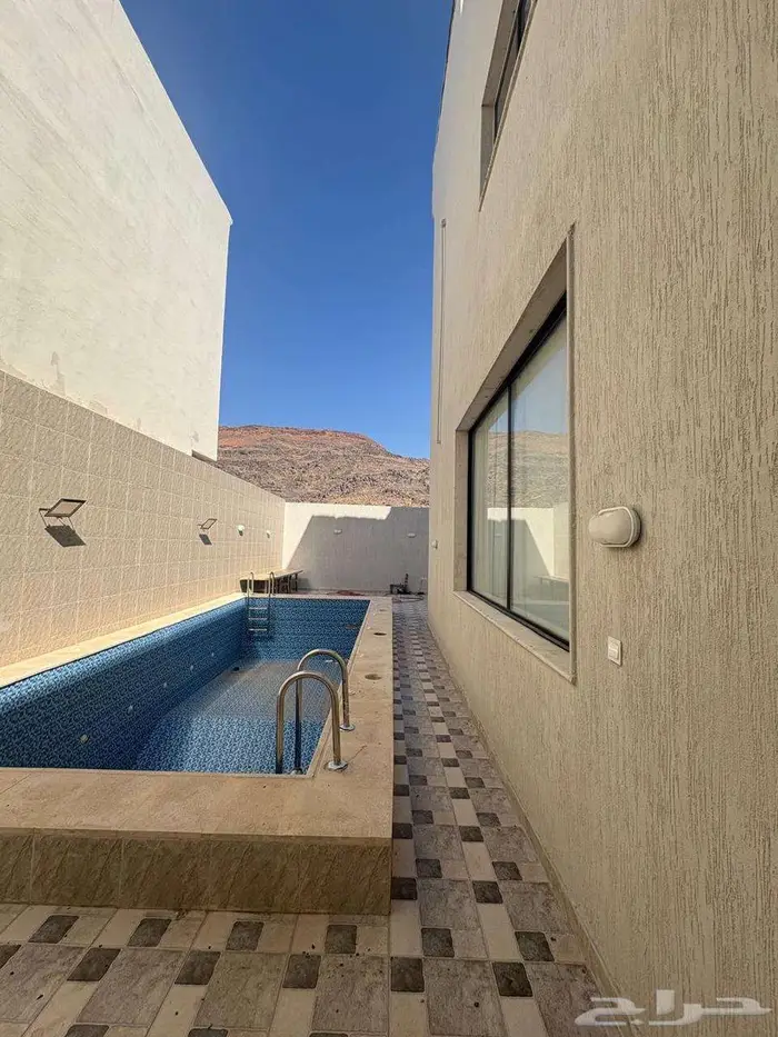 فيلا للبيع حي البركة 5