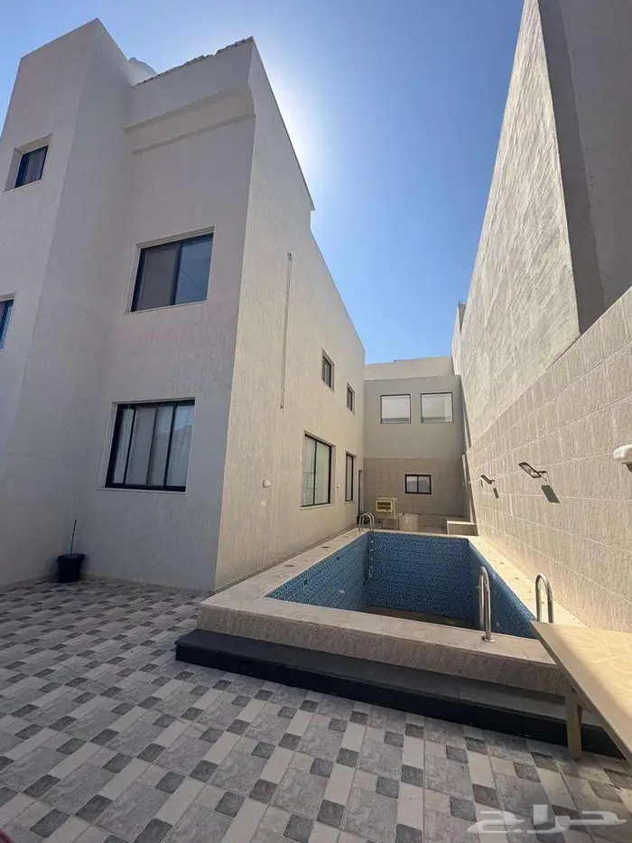 فيلا للبيع حي البركة 0