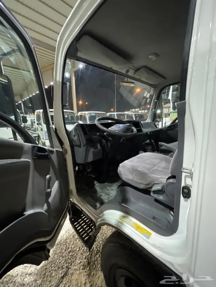 دينا ايسوزو 4