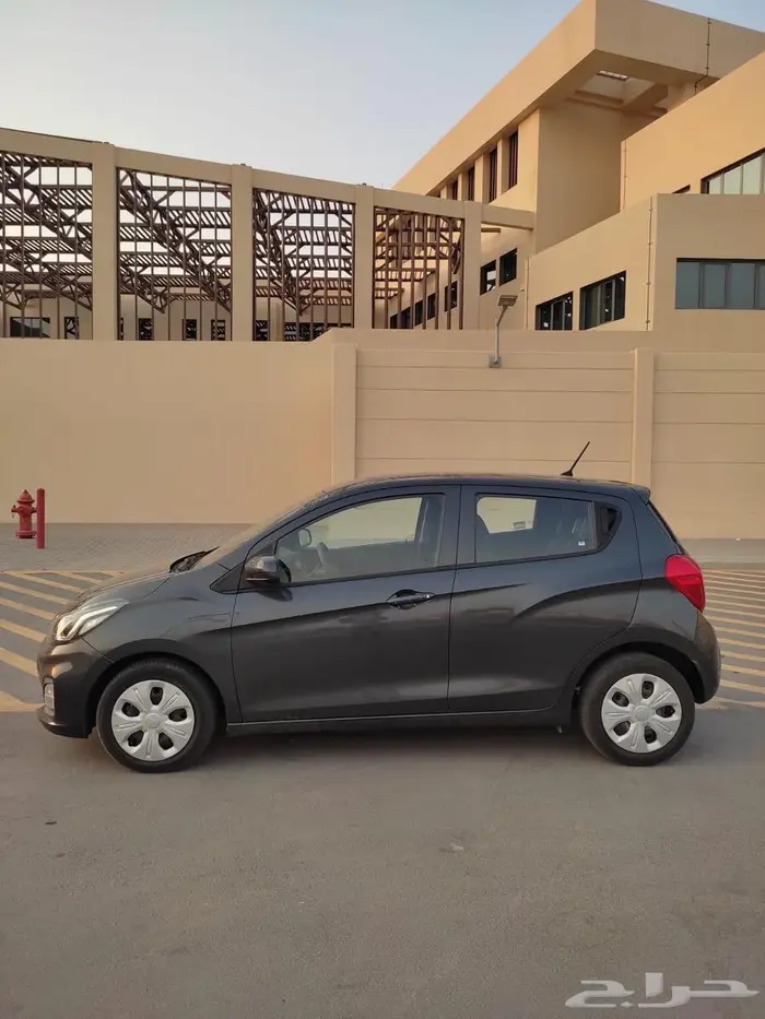 سبارك خليجي 2020 رمادي مالك واحد 1